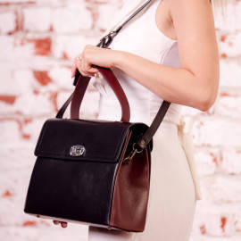 Astrey Black/Burgundy