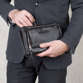 Barrington Black