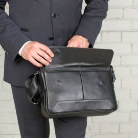 Button Black