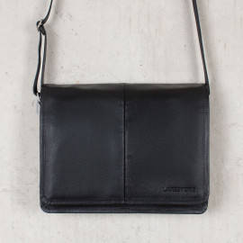Chestnut Black