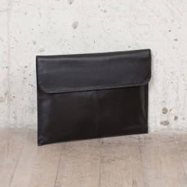 Crosby Black