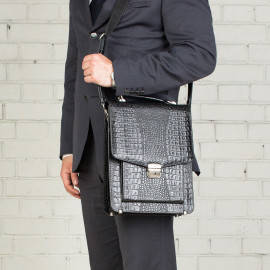 Dormer Black Caiman