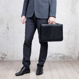 Elmdale Black