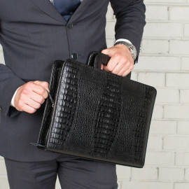 Elton Black Caiman
