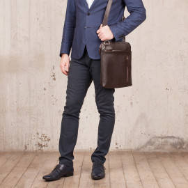 Fabian Brown