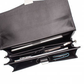 Farington Black
