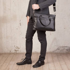 Gilroy Black
