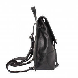 Maggs Black