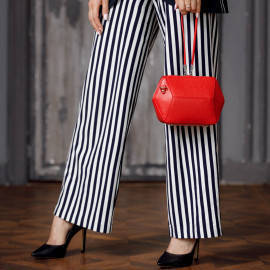 Manilla Red