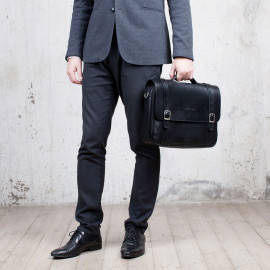 Redcliff Black